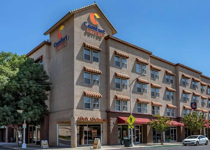 Discover the Best Hotels in Visalia for Your Stay
