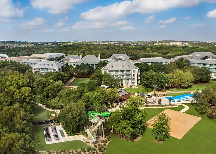 Ultimate Guide to Choosing Your Perfect Hotel in San Antonio, Texas