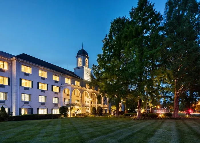 Discover the Best Morristown Hotels for Your Stay in the United States