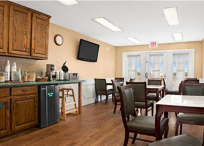 Best Hotels on Main Street Greenville SC