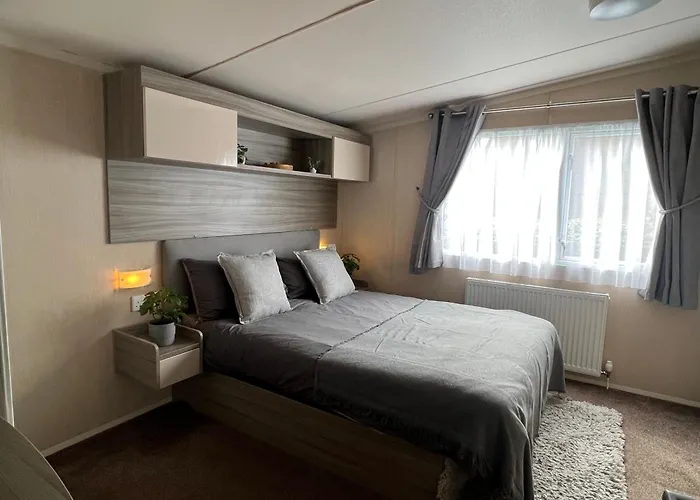 Top Hotels in Fordingbridge for Every Traveler