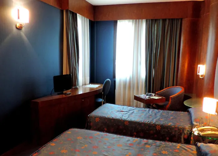 Lussuoso Hotel a Monza