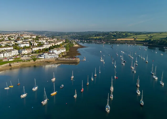 Discover the Best Hotels Near Falmouth for Your Ultimate UK Getaway