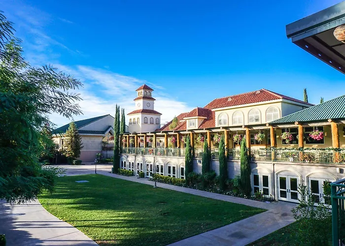 Discover the Best Hotels Near Temecula for Your Stay