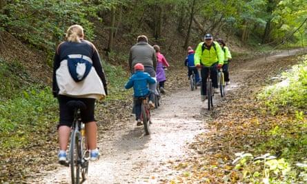 Family cycling trails in the UK: readers’ tips | Cycling holidays